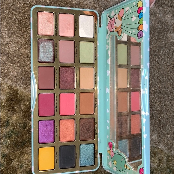 Too Faced Other - Too faced clover palette Too Faced Other - Too faced clover palette